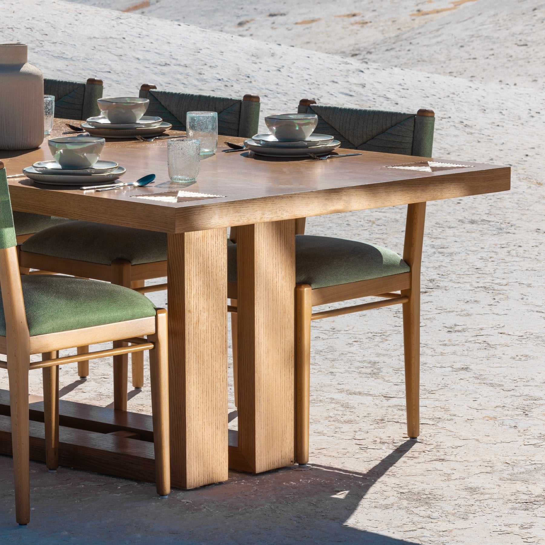 Dining Tables – kenda
